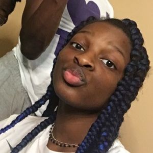 Meet your Posher, Quintoria